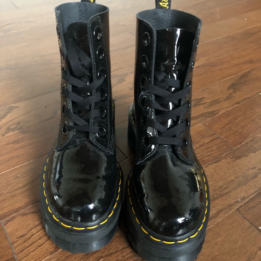 Dr Martens platform Molly Patent boots size 6